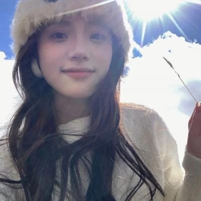 草裙春色